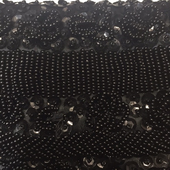 Heavy Beaded and Sequinned Eveni g Bag - Picture 6 of 8